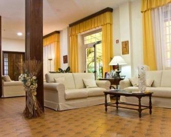 Hotel La Pineta Al Mare - Forte dei Marmi