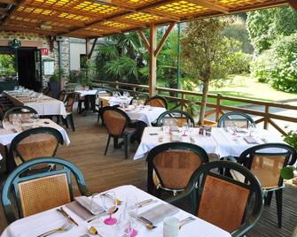 Logis Hotel Beau Rivage - Mayenne - Restaurante