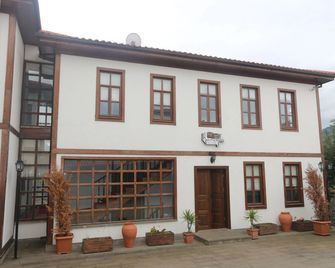 Kanoglu Konagi - Akçaabat - Building
