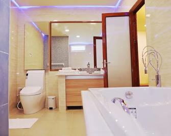 Holikan Beach Maafushi - Maafushi - Bathroom
