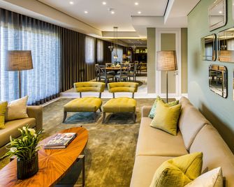 Cidnay - Hotel & Executive Center - Santo Tirso - Lounge