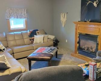 Cozy Get away. - Newcastle - Living room