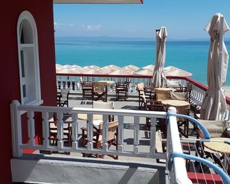Summer Beach Hotel - Polychrono - Balcony