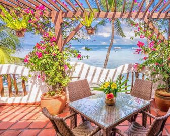 Atlantis Dive Resort Puerto Galera - Puerto Galera - Balkon