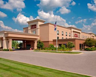 Hampton Inn & Suites Grand Rapids-Airport 28th St - Grand Rapids - Budova