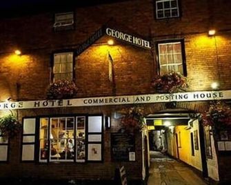 The George Hotel - Newent - Gebäude