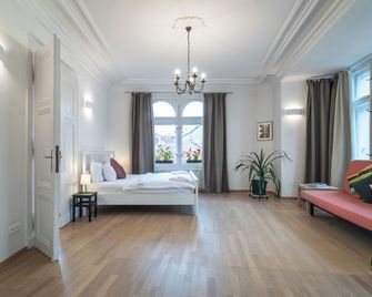 Royal Road Residence - Prag