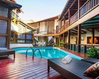 Rede Andrade Galeão - Porto Seguro