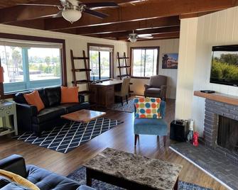 Ocean View Cottage - Santa Barbara - Wohnzimmer