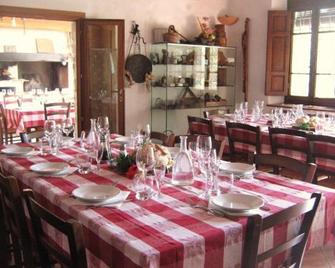 Agriturismo Il Calesse - Quarrata - Restaurante