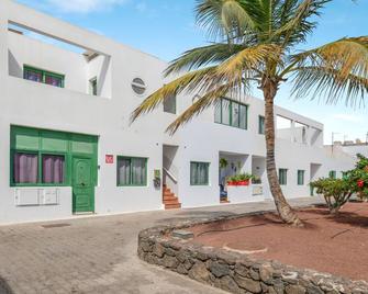 Apartamento Anaca 2 - Playa Blanca - Building