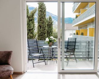 Parkhotel Zur Linde - Silandro - Balcony