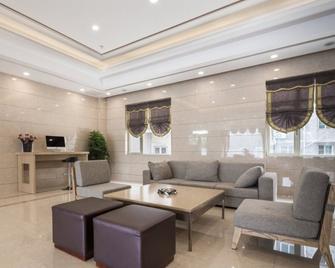 Greentree Inn Changzhou Zhongwu Avenue Jiangsu University Of Techonology Express Hotel - Changzhou