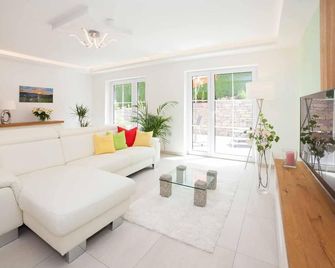 Tauberperle - Exklusives Ferienapartment - Lauda-Königshofen - Living room