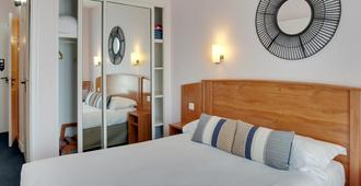 Brit Hotel Europ Bergerac - Bergerac - Camera da letto