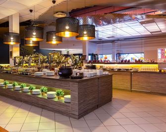 Hotel Dzingel - Tallinna - Baari