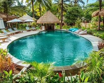 Mana Eco Retreat - Kuta - Pool