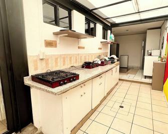 La Gran Casa, Queretaro Juriquilla - Juriquilla - Kitchen