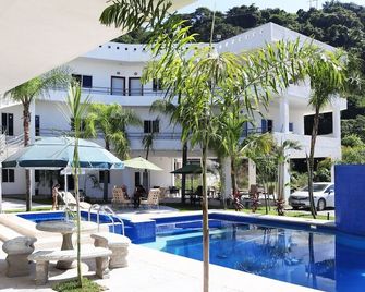 Hotel Larú spa resort - San Blas - Alberca