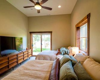 Crosslake Barndominium - Crosslake - Bedroom