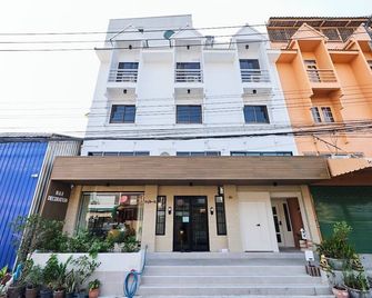 Baan Gu Hotel - Μπανγκόκ - Κτίριο