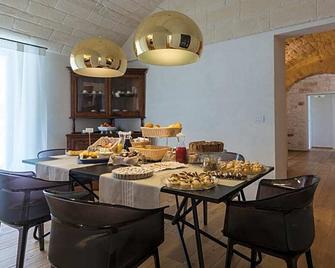 Casale Ramunno - Ostuni - Ruang makan