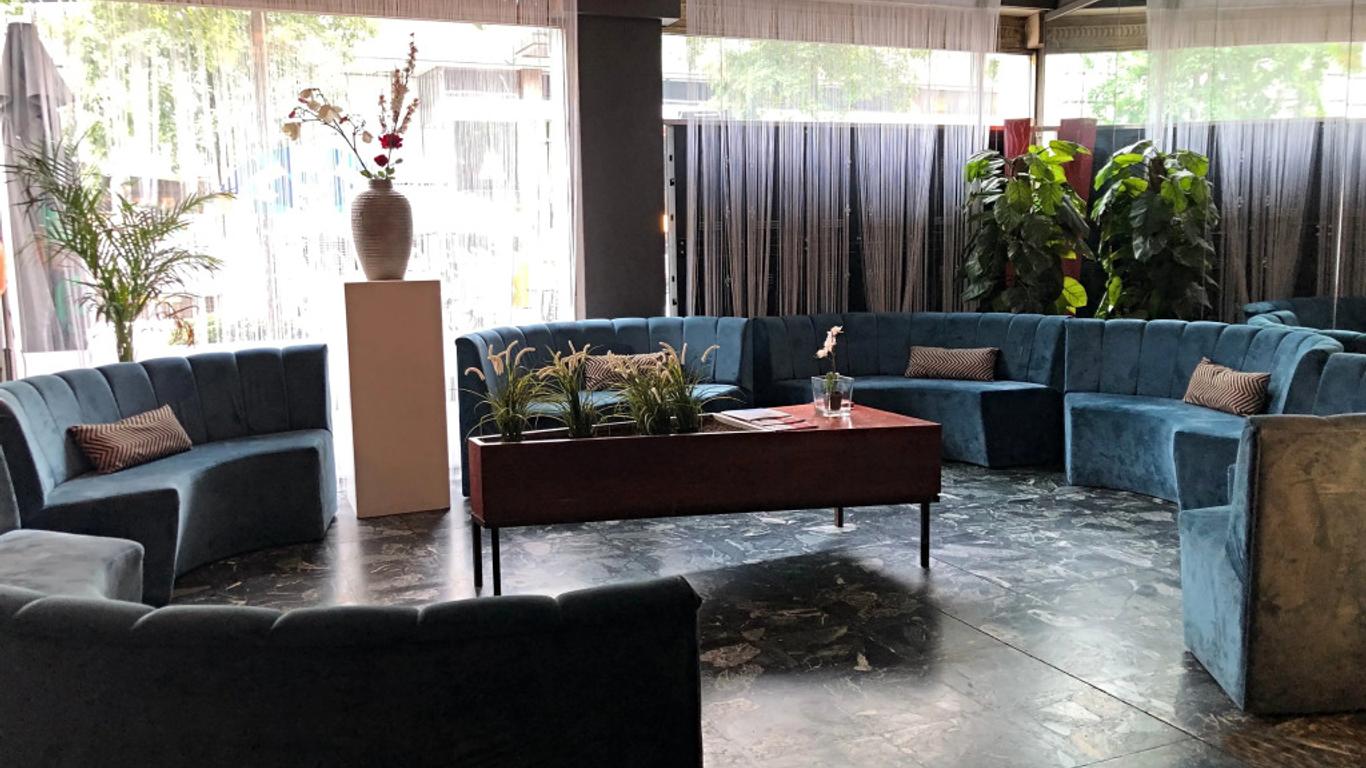 中央大酒店 - 鹿特丹