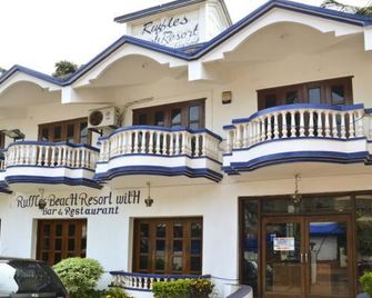 Ruffles Beach Resort - Candolim - Rakennus