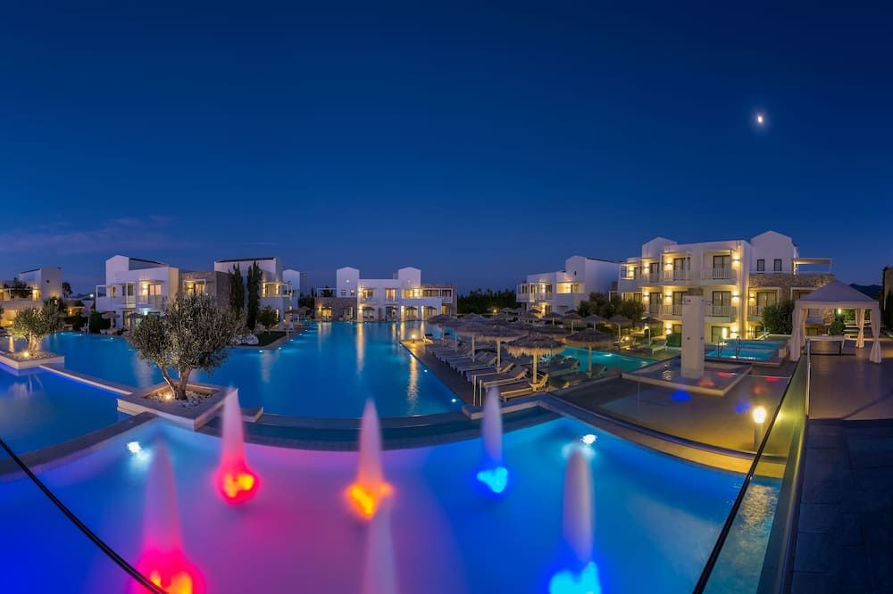 Diamond Deluxe Hotel Wellness & Spa - Adults only - קוס - בריכה