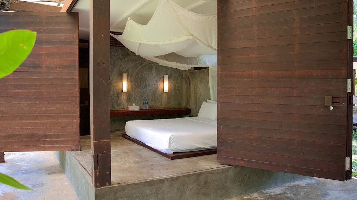 كوستا لانتا - للبالغين فقط