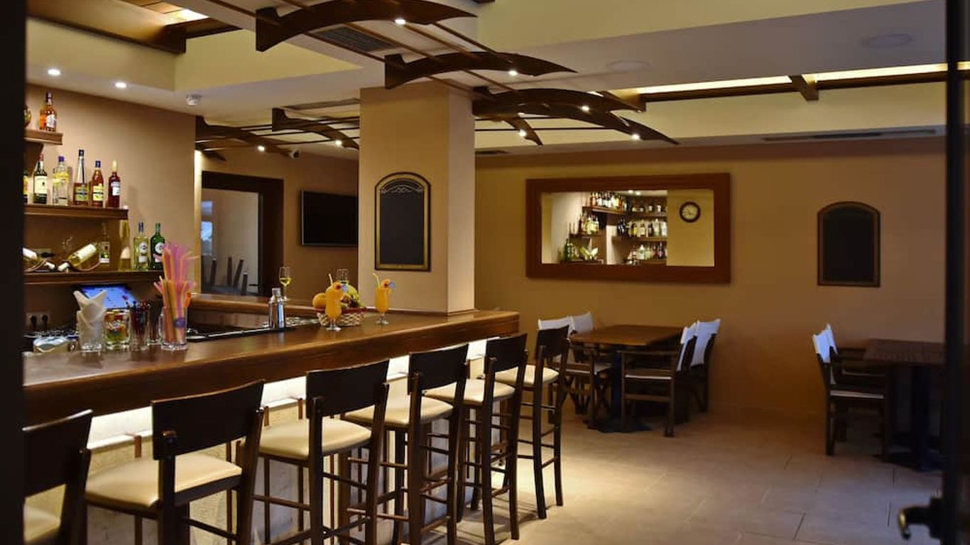 24 Seven Boutique Hotel