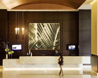 Novotel Deira Creekside Dubai - דובאי - לובי