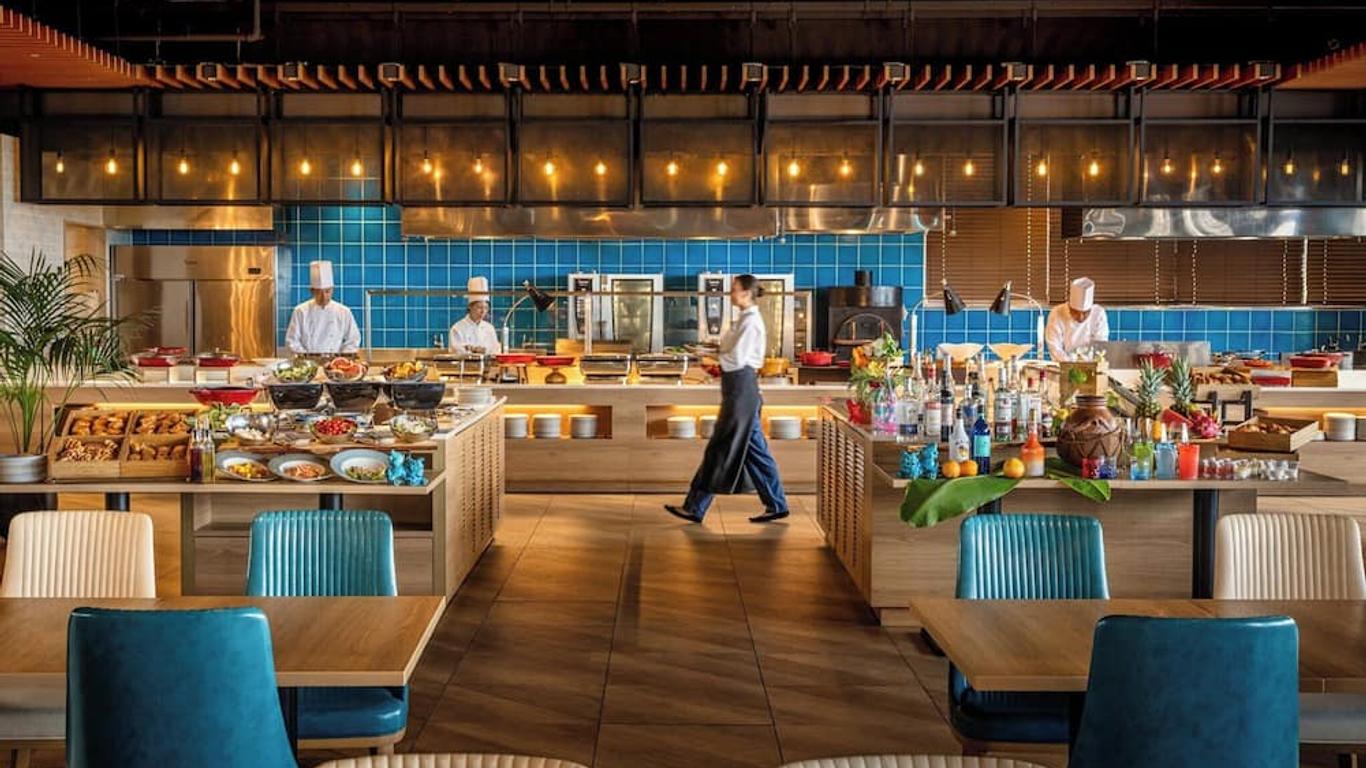 Oriental Hotel Okinawa Resort & Spa