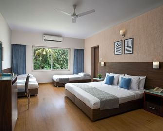 The Hawaii Comforts - Panaji