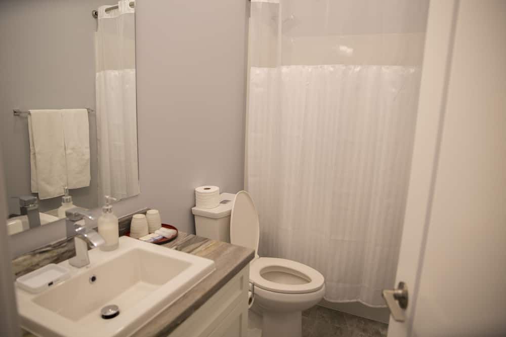 Downtown Whitehorse 4 Bedrooms Deluxe Co - ווייטהורס - מטבח