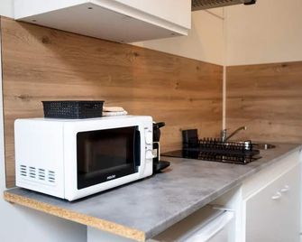 Cambresis - Cambrai - Kitchen