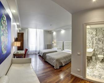 Hotel Vittoria - Faenza - Slaapkamer