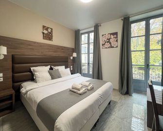 Square Hotel - Nimes