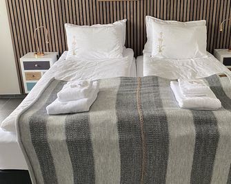 Sólheimar Studio Apartment - Isafjordur - Schlafzimmer