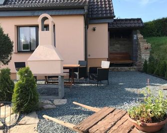Ferienhaus Unstrutblick - Nebra - Patio