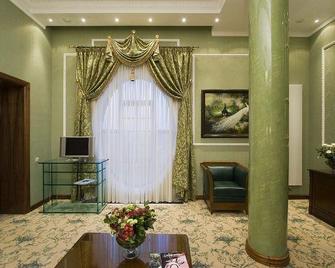 Aton Hotel - Krasnodar - Sala de estar
