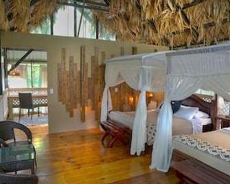 Almonds & Corals - Manzanillo - Slaapkamer