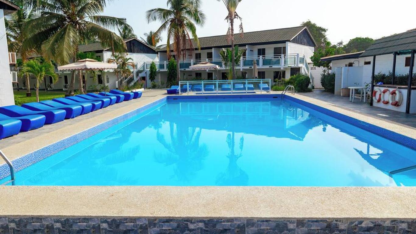 Bungalow Beach Hotel
