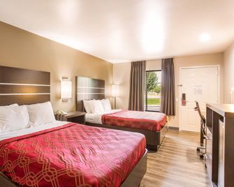 Econo Lodge Inn & Suites Murfreesboro Shopping District - Murfreesboro - Bedroom