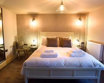 Thornham Rooms at The Chequers - Hunstanton - Bedroom
