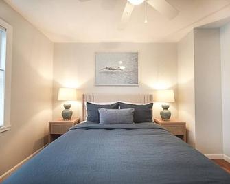 The Landing Pad - South Burlington - Bedroom