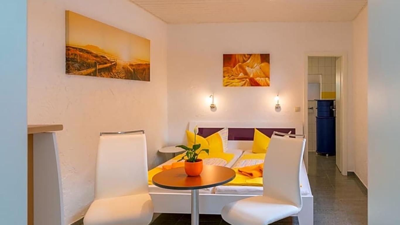 Hotel Am Müritzhafen garni