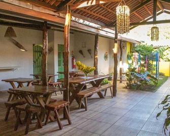 Pousada Vale Encantado - São Miguel dos Milagres - Patio