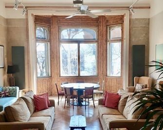 Brody House - boutique hotel - בודפשט - סלון