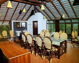 Punarjani Ayurvedic Resort - Ramakkalmedu - Restaurant